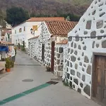 Casa Reyes Daire Fátaga